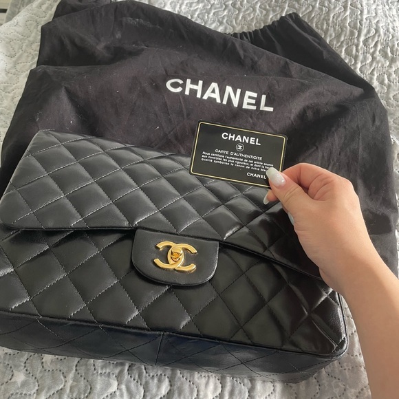 CHANEL CF Lambskin Jumbo Single Flap(Black&Gold) - Picture 4 of 9